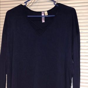 Long Sleeve navy blue Alya top